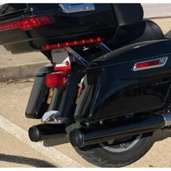 D&D 646Z-31 M8 XCat 2:2 Slip-on Exhaust, Black For Harley Touring (2017-)