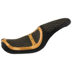 Mustang 74106MG Revere Runner Vent One-Piece Seat For Harley Dyna '06-'17