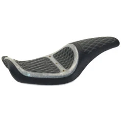 Mustang 74106MS Revere Runner Vent One-Piece Seat For Harley Dyna '06-'17