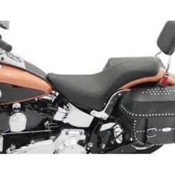 Mustang 76377 One Piece DayTripper Seat For Harley-Davidson Softail (2000-2006)