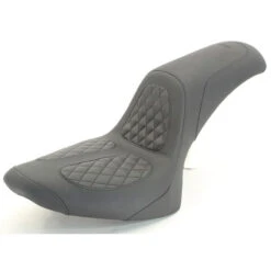 Mustang 76892 Signature Series Fastback 1-Piece Seat For Harley Softail '00-'15